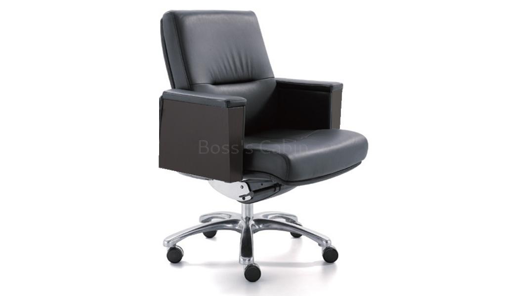 ‘Baron’ Medium Back Leather Office Chair