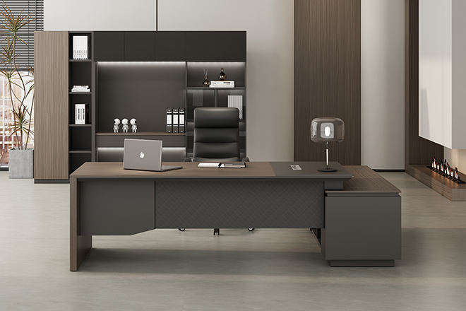 Large Office Desks (Above 8 Feet)